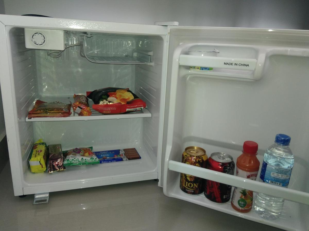 Queens Airport Residence نيجومبو المظهر الخارجي الصورة